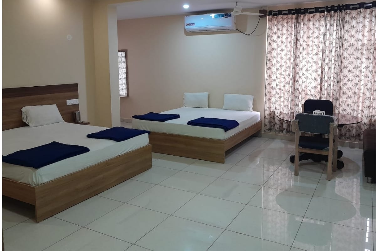 ShreeKrishna Residency Boarding & Lodging - Yellapur